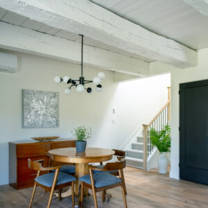 Maison Maitland exposed beams that were preserved during the renovation of this heritage home. 